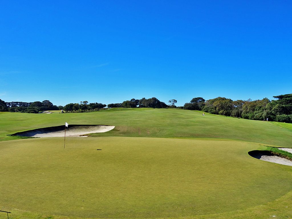 3rd Hole at Royal Melbourne Golf Club (Composite) (332 Yard Par 4)